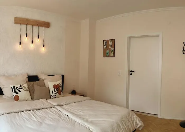 Апартаменты Ruhige Zwischen Harz & Goettingen - 4 Personen *
